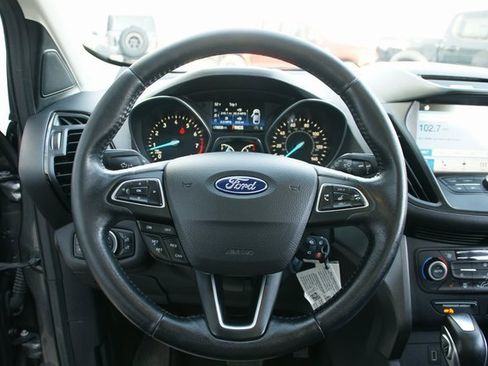 Used 2018 Ford Escape SEL image 19