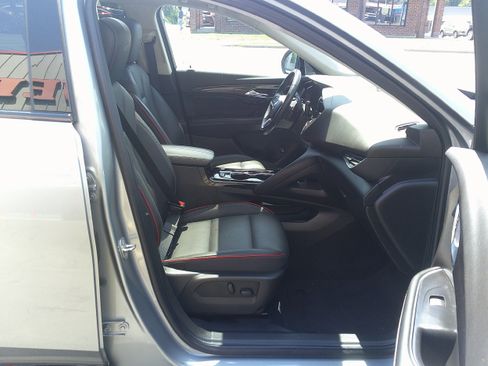 Used 2023 Buick Envision Essence w/ Sport Touring Package AWD/4WD image 29