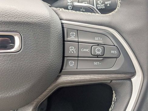New 2026 Jeep Grand Cherokee Limited RWD image 28