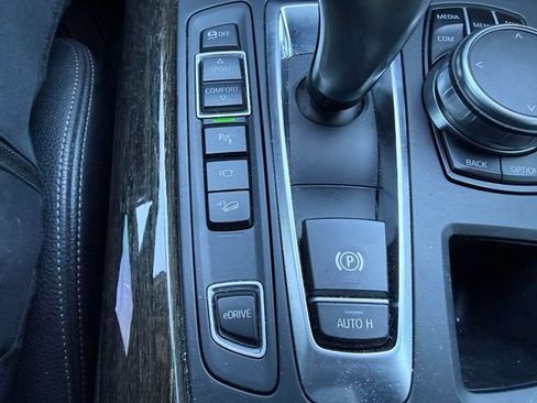 Used 2017 BMW X5 xDrive40e AWD/4WD image 22