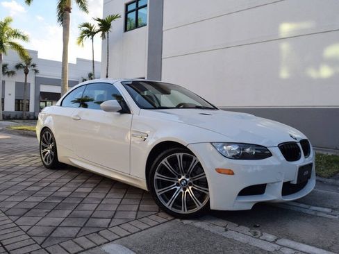 Used 2011 BMW M3 Convertible RWD image 4