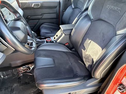 Used 2022 Ford Bronco Raptor image 6