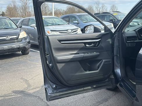Used 2023 Honda CR-V EX-L image 11
