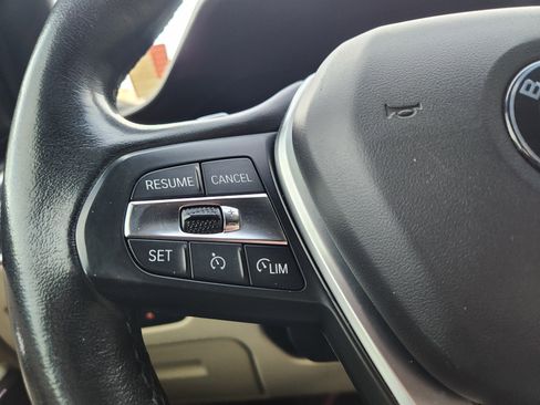 Used 2021 BMW 330i xDrive Sedan w/ Convenience Package image 32