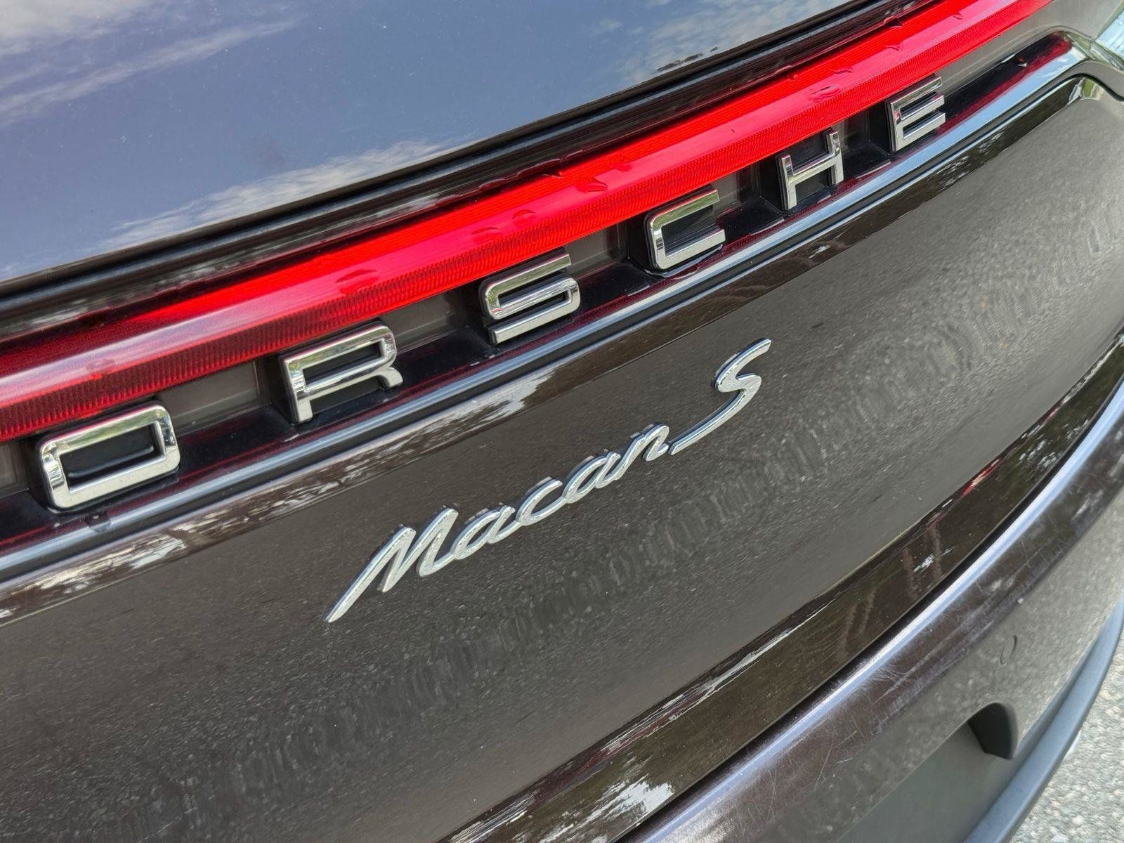 Used 2020 Porsche Macan S AWD/4WD image 11