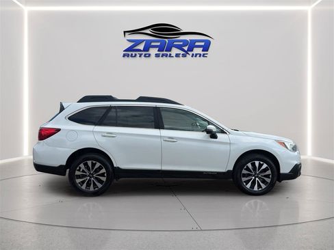 Used 2017 Subaru Outback 2.5i Limited AWD/4WD image 8
