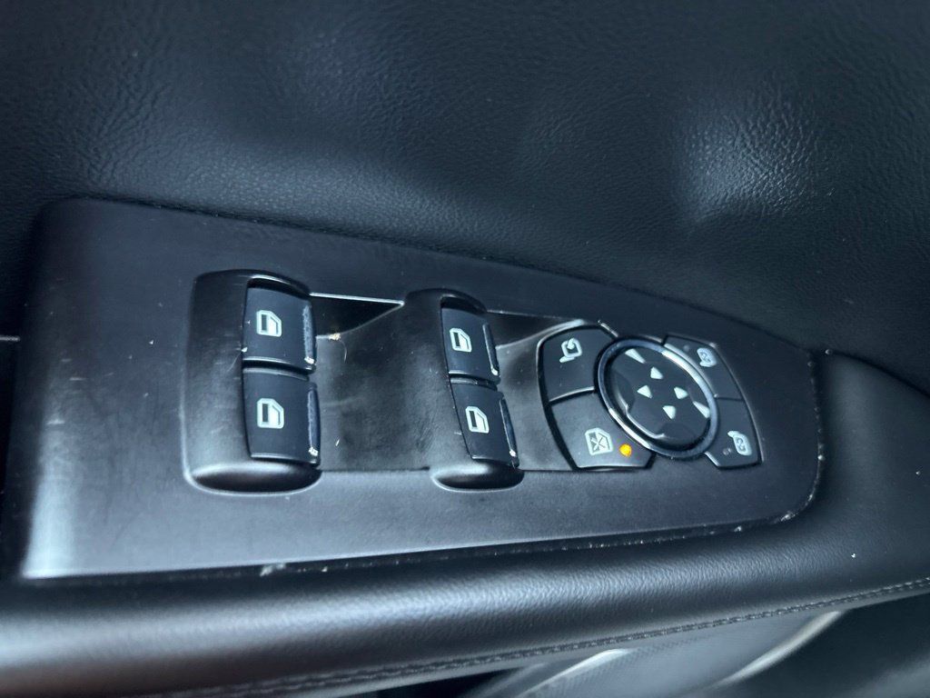 Used 2023 Lincoln Nautilus Reserve AWD/4WD image 17