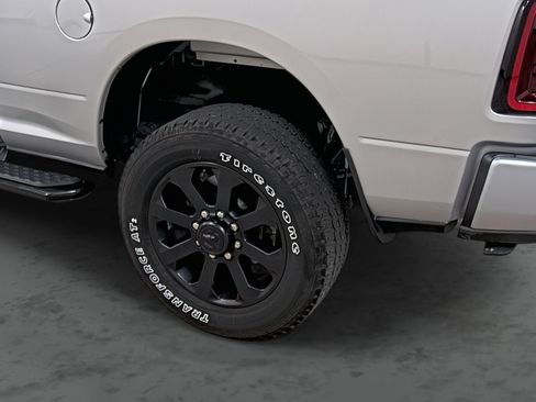 Used 2026 RAM 2500 Big Horn AWD/4WD image 9