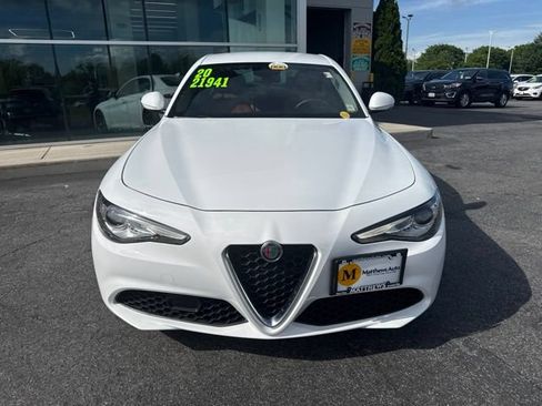 Used 2020 Alfa Romeo Giulia AWD w/ Cold Weather Package image 10