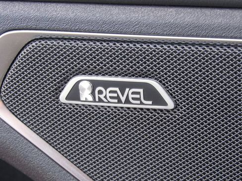 Used 2024 Lincoln Nautilus Reserve w/ Equipment Group 202A AWD/4WD image 38