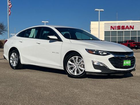 Used 2023 Chevrolet Malibu LT image 1