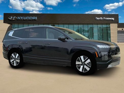 New 2026 Hyundai Ioniq 9 SEL AWD/4WD image 10