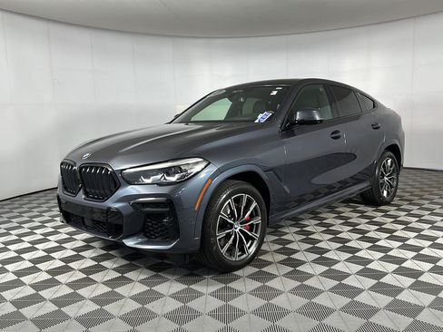 Used 2022 BMW X6 xDrive40i w/ M Sport Package AWD/4WD image 3