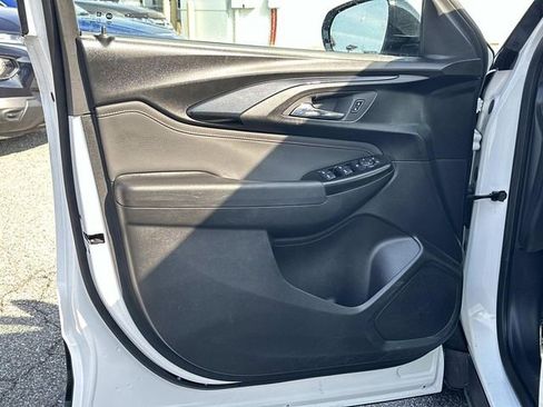 Used 2023 Chevrolet TrailBlazer RS image 15