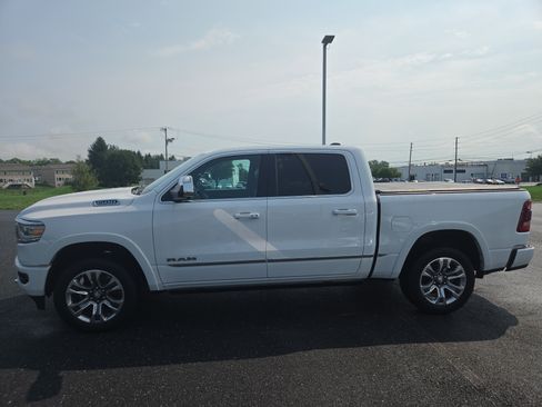 Used 2023 RAM 1500 Limited w/ Body Color Bumper Group AWD/4WD image 10