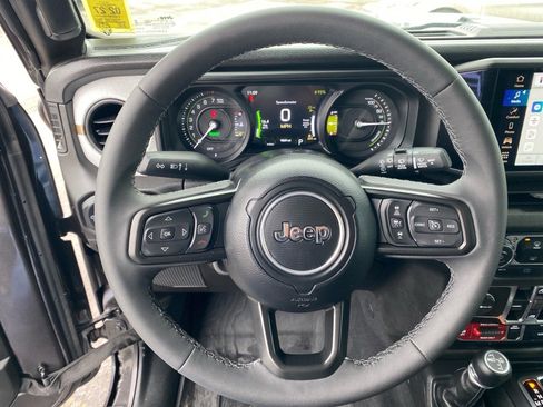 Used 2025 Jeep Wrangler Unlimited Sport S 4xe AWD/4WD image 89
