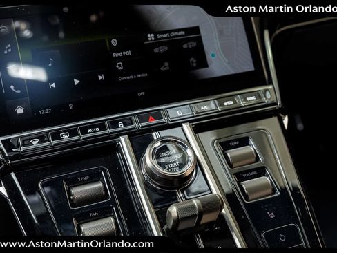 Used 2025 Aston Martin V8 Vantage Coupe image 53