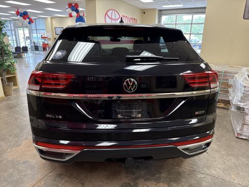 Used 2022 Volkswagen Atlas Cross Sport SEL AWD/4WD image 8