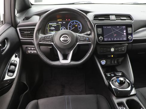 Used 2023 Nissan Leaf SV Plus image 14