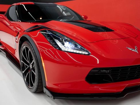 Used 2019 Chevrolet Corvette Grand Sport RWD image 53