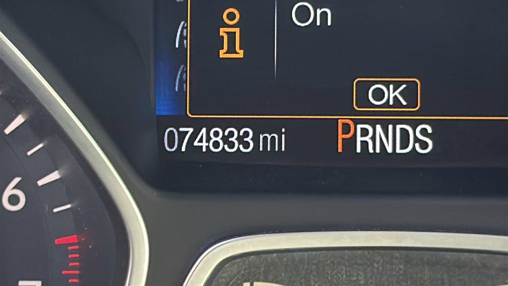 Used 2017 Ford Escape SE w/ SE Sport Appearance Package AWD/4WD image 28