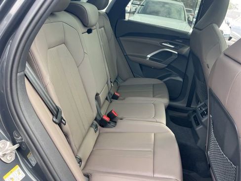 New 2025 Audi Q5 Premium Plus image 32