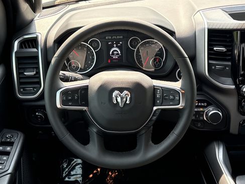 Used 2025 RAM 1500 Big Horn AWD/4WD image 21