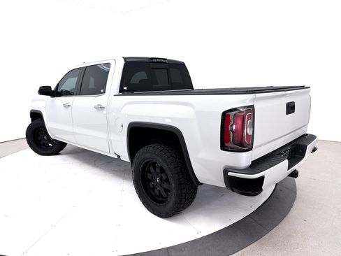 Used 2018 GMC Sierra 1500 Denali AWD/4WD image 8