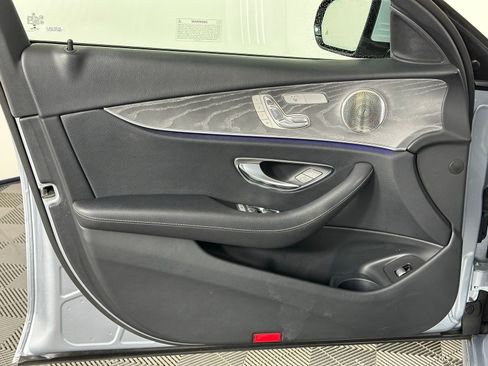 Used 2022 Mercedes-Benz E 450 4MATIC Sedan image 38