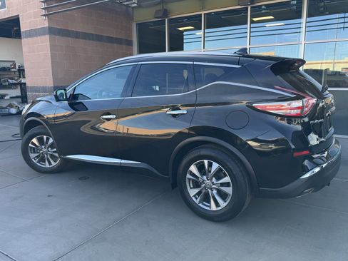 Used 2018 Nissan Murano SL w/ Moonroof Package image 5