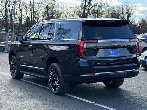 New 2026 GMC Yukon Elevation image 3