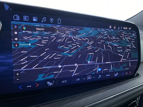 New 2026 Chevrolet Suburban Z71 w/ Comfort Package image 6