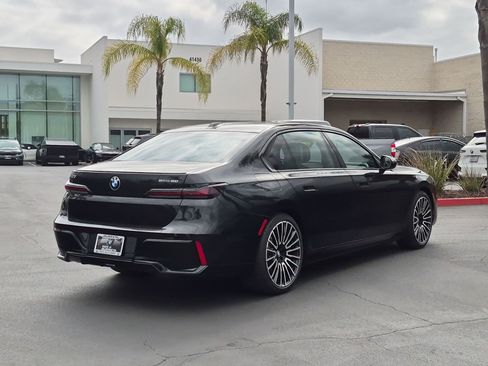New 2026 BMW i7 eDrive50 w/ M Sport Package RWD image 10