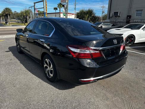 Used 2017 Honda Accord LX image 5