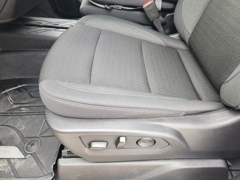 Used 2025 Chevrolet Silverado 1500 Custom image 25