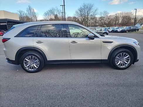 Certified 2024 MAZDA CX-90 3.3 Turbo w/ Preferred Package image 4