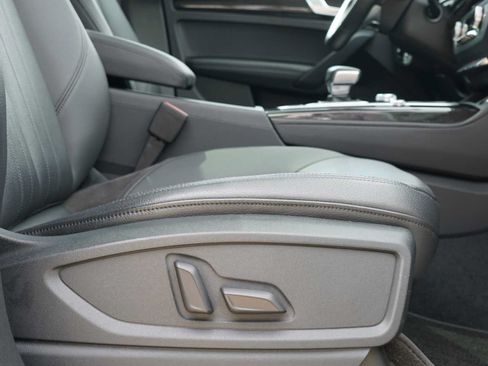 Used 2019 Audi Q5 2.0T Premium Plus w/ Premium Plus Package AWD/4WD image 27