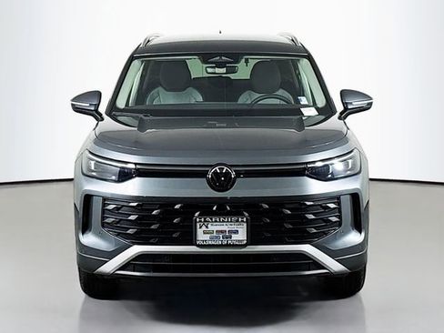 New 2026 Volkswagen Tiguan S image 2