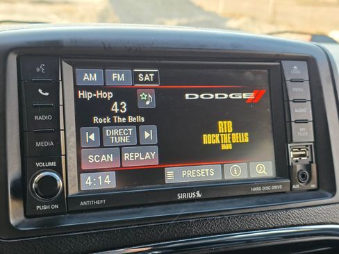 Used 2017 Dodge Grand Caravan GT image 23