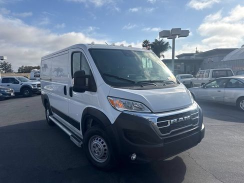 Used 2025 RAM ProMaster 2500 w/ U-Haul Equipment Group FWD image 1