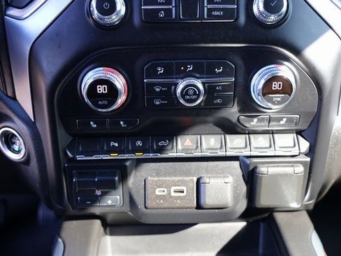Certified 2021 GMC Sierra 1500 Elevation w/ Preferred Package image 18