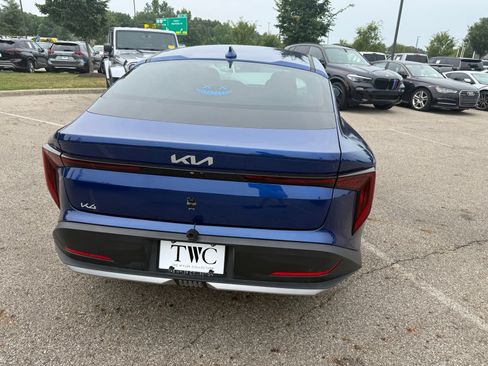 Used 2025 Kia K4 EX FWD image 6