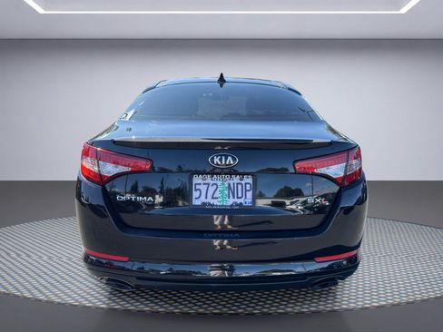 Used 2013 Kia Optima SX w/ Chrome Limited Pkg FWD image 5