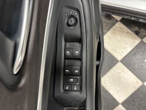 Used 2026 Jeep Grand Cherokee Altitude AWD/4WD image 12