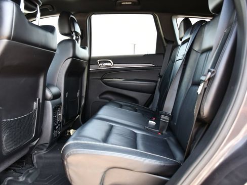 Used 2015 Jeep Grand Cherokee Limited AWD/4WD image 26