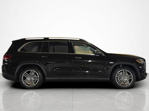 New 2026 Mercedes-Benz GLS 450 4MATIC image 6