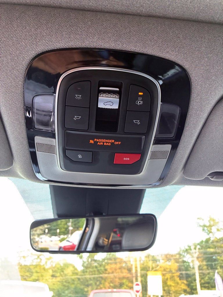 Certified 2023 Hyundai Santa Fe Limited AWD/4WD image 50