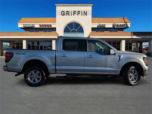 Used 2024 Ford F150 XLT image 3