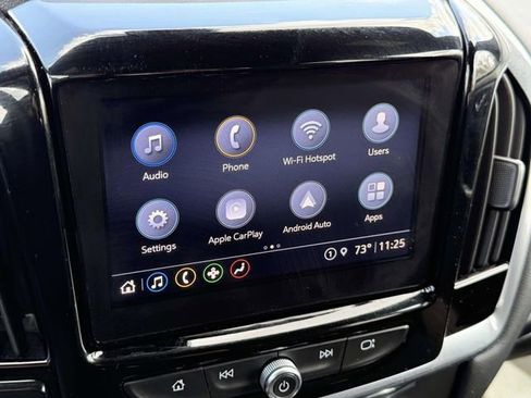 Used 2023 Chevrolet Traverse LT image 28