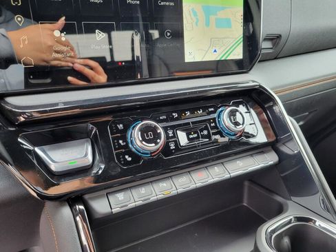 New 2026 GMC Sierra 2500 AT4 w/ AT4 Premium Plus Package image 20